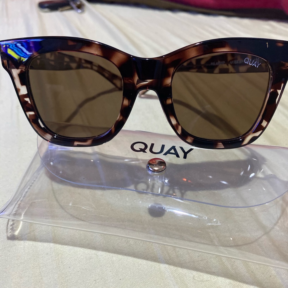Quay After Hours Sunglasses.. TORT/BRN COLOR